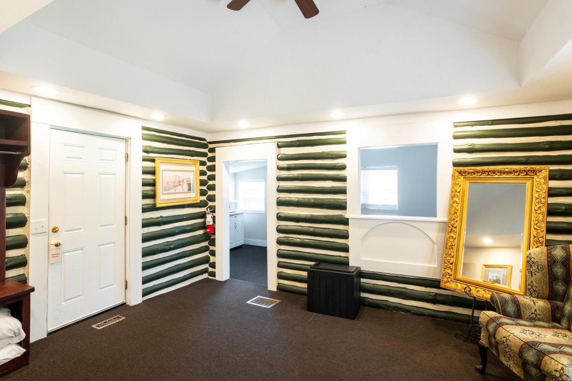 Lake Lure Inn And Spa Екстер'єр фото