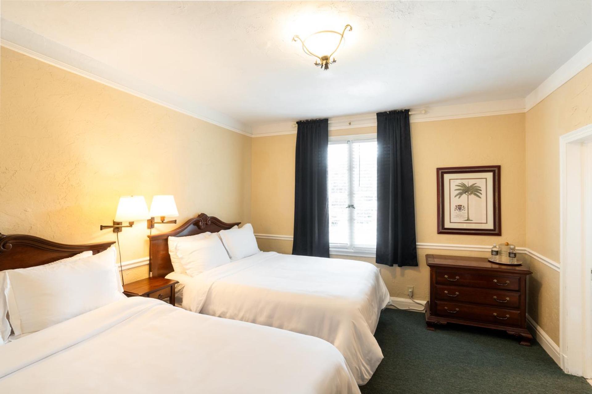 Lake Lure Inn And Spa Екстер'єр фото