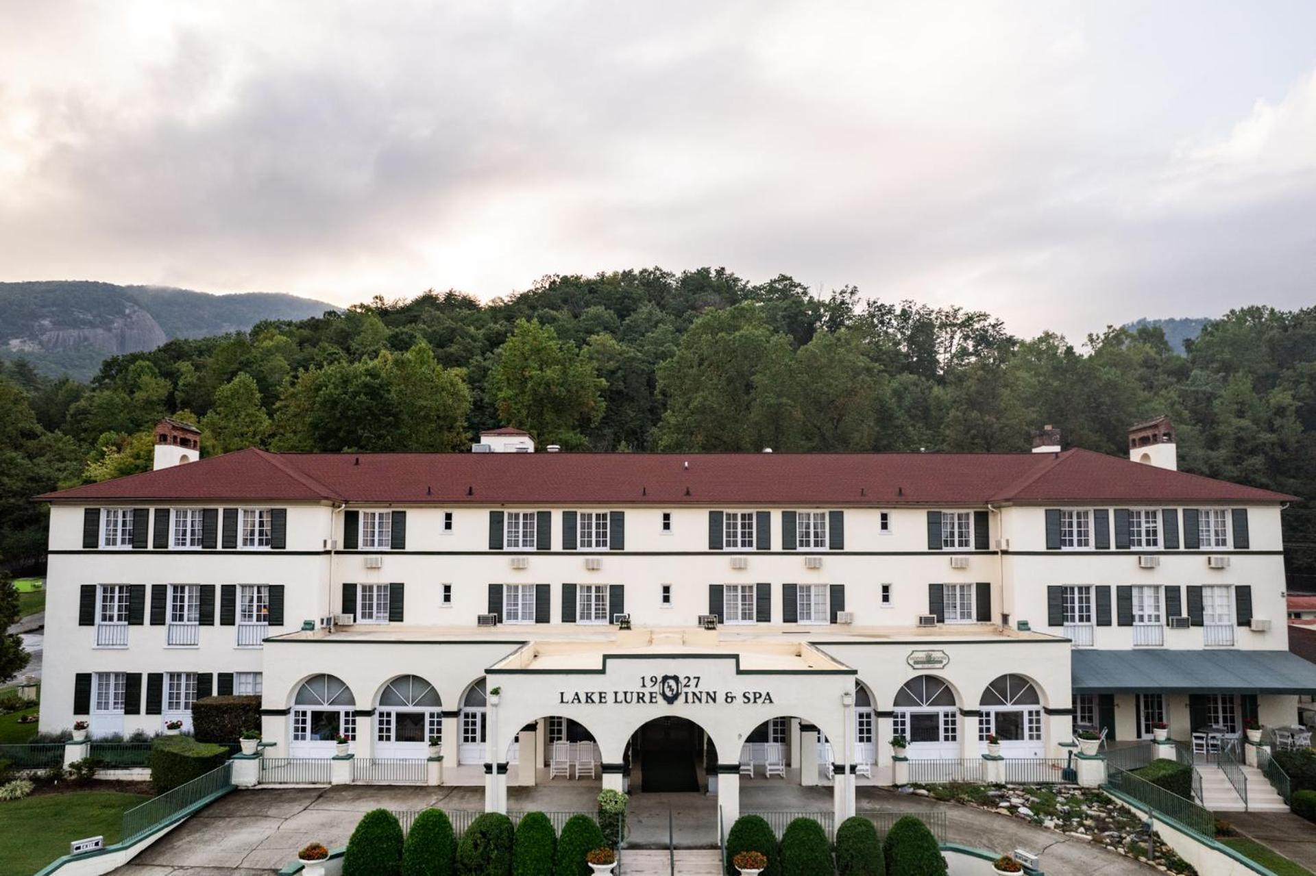 Lake Lure Inn And Spa Екстер'єр фото