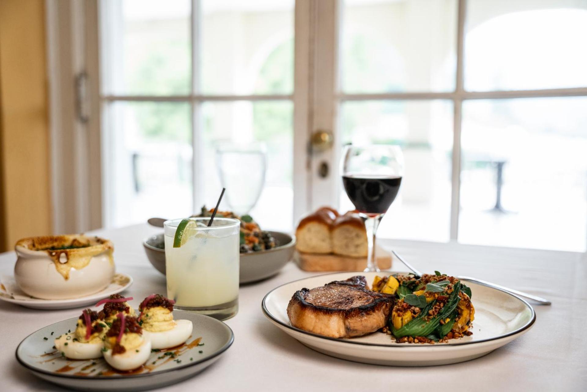 Lake Lure Inn And Spa Екстер'єр фото