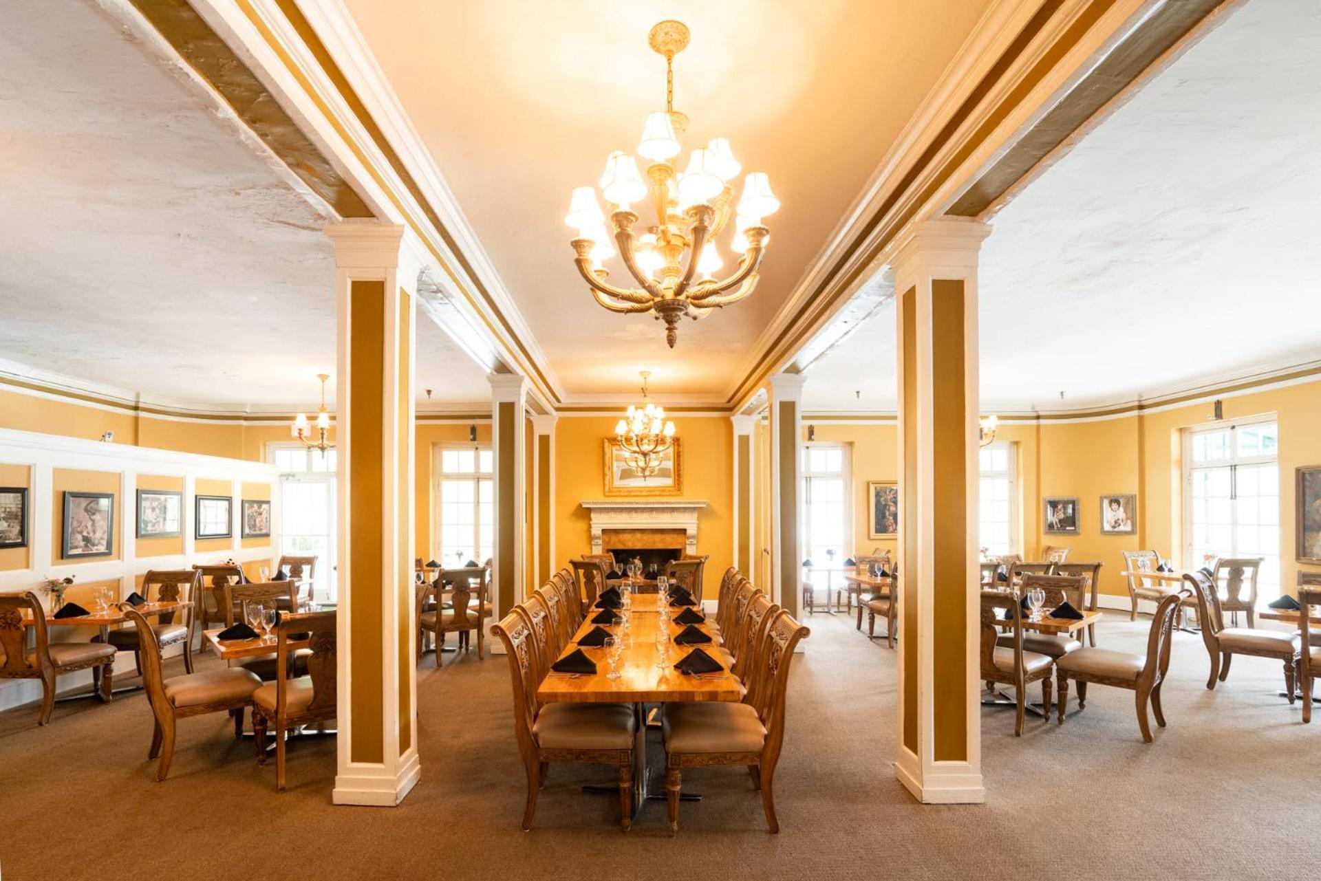 Lake Lure Inn And Spa Екстер'єр фото