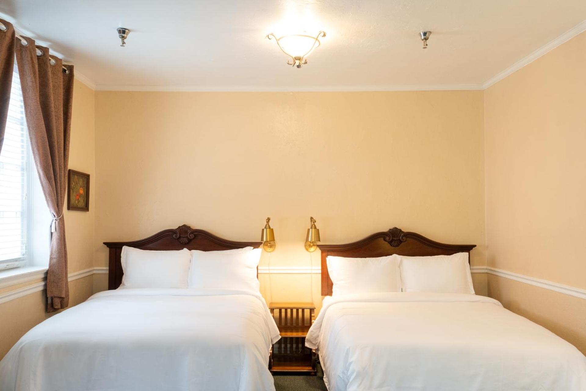 Lake Lure Inn And Spa Екстер'єр фото